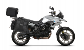 Kompletná sada sedlových brašní SHAD TERRA TR40 adventure a hliníkového kufra SHAD TERRA BLACK 37L v SHAD BMW F 650 GS / F 700 GS/ F 800 GS (2008 - 2018)